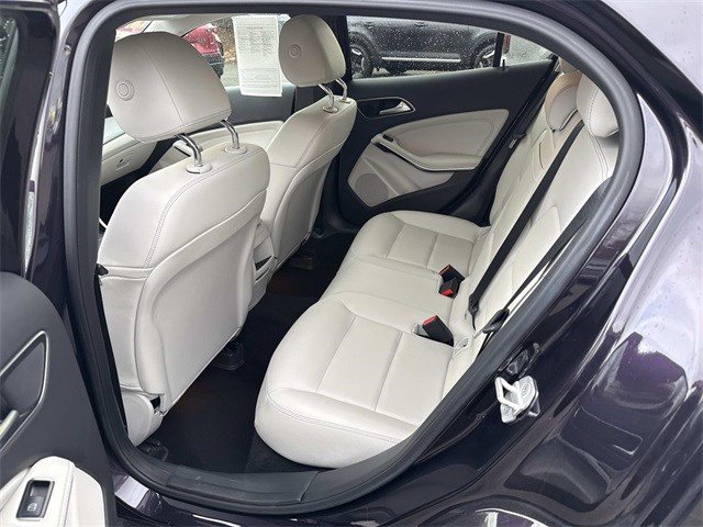 Used 2015 Mercedes-Benz GLA 250 4MATIC image 16