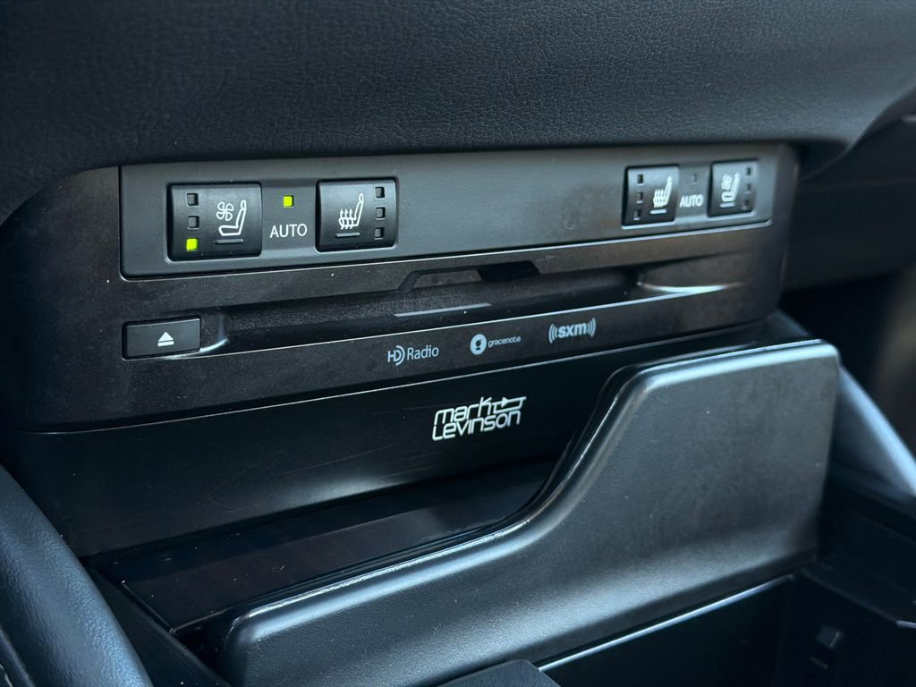 Used 2021 Lexus ES 300h w/ Premium Package image 28