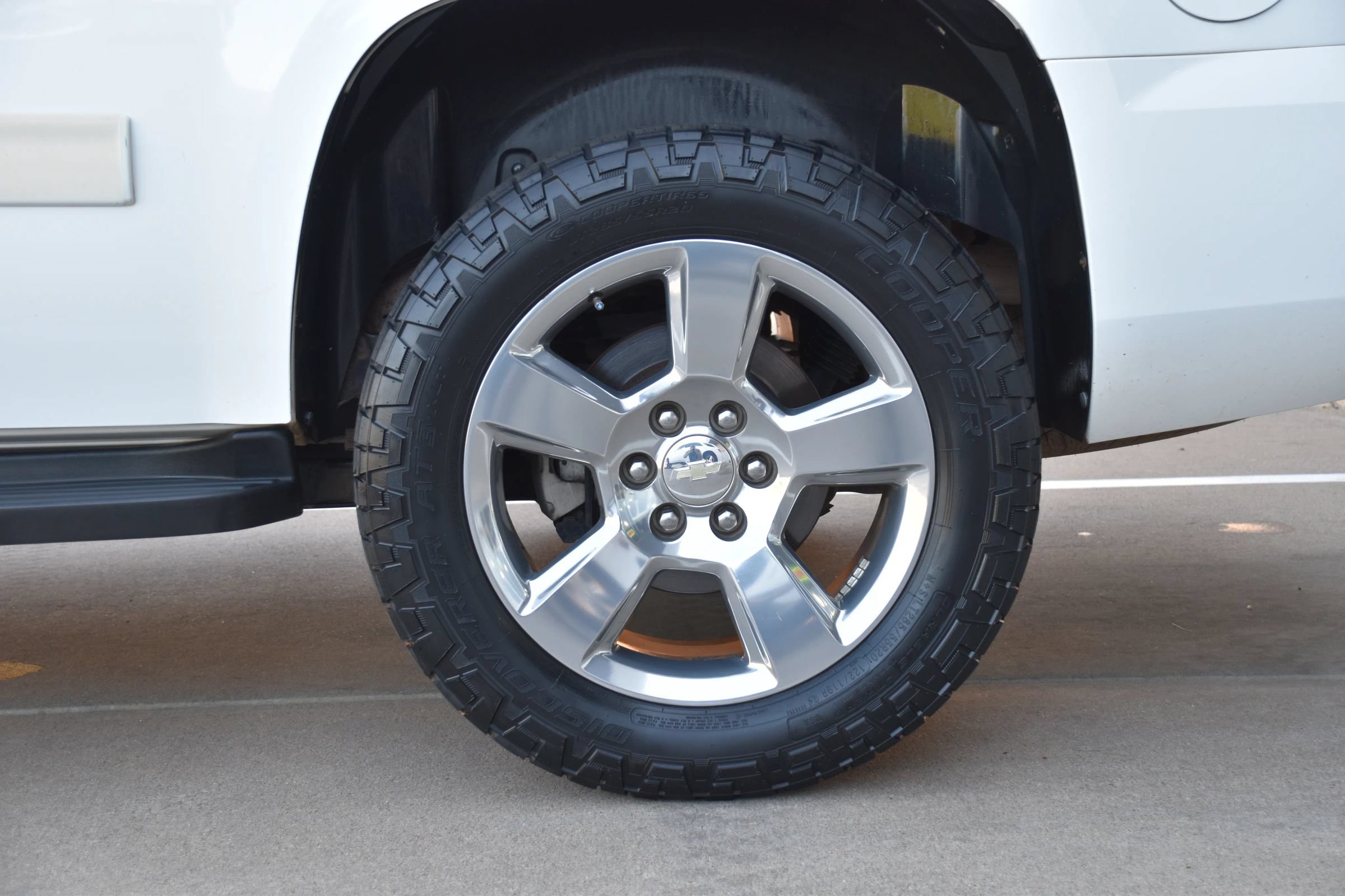 Used 2010 Chevrolet Tahoe LT w/ Luxury Package AWD/4WD image 48