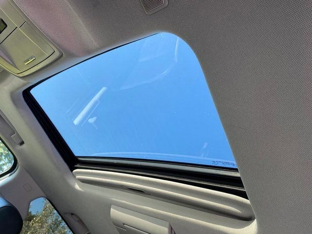 Used 2016 Chevrolet Tahoe LT image 22