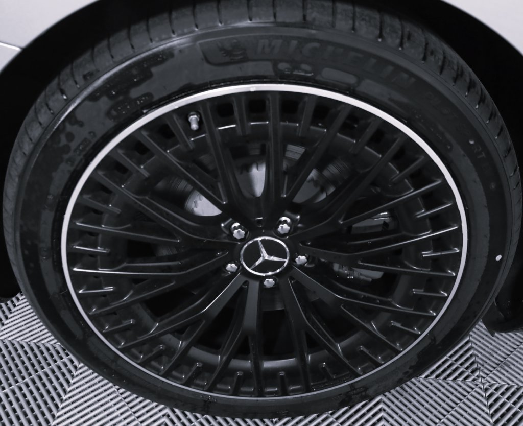Certified 2025 Mercedes-Benz EQS AMG 4MATIC image 7