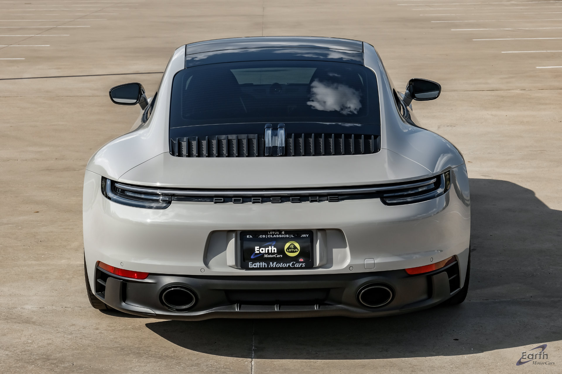 Used 2024 Porsche 911 Carrera GTS RWD image 13
