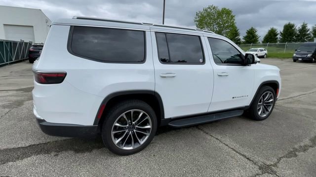 Used 2022 Jeep Wagoneer Series II w/ Convenience Group I AWD/4WD image 2