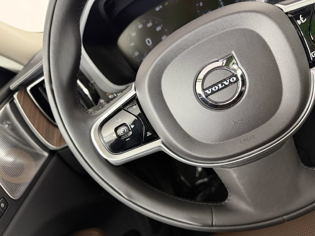 Used 2019 Volvo XC60 T6 Inscription AWD/4WD image 30