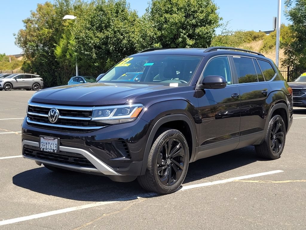 Used 2023 Volkswagen Atlas SE w/ Black Wheel Package AWD/4WD image 10