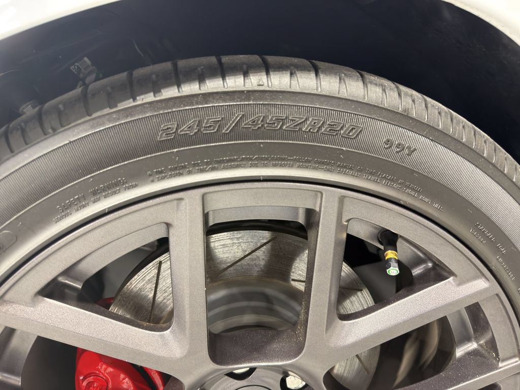 Used 2018 Dodge Challenger R/T Plus RWD image 15
