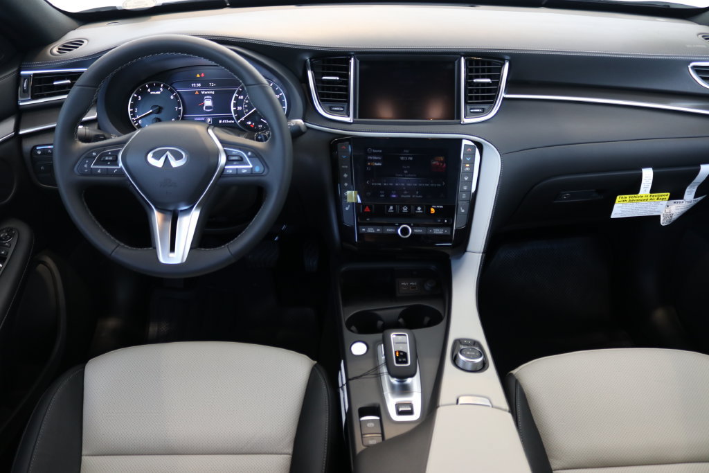 Used 2025 INFINITI QX55 Luxe w/ Cargo Package AWD/4WD image 21