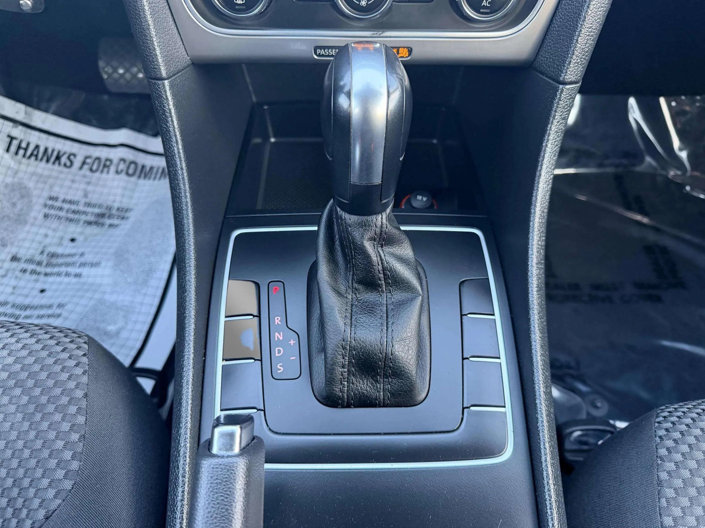 Used 2012 Volkswagen Passat 2.5 S image 23