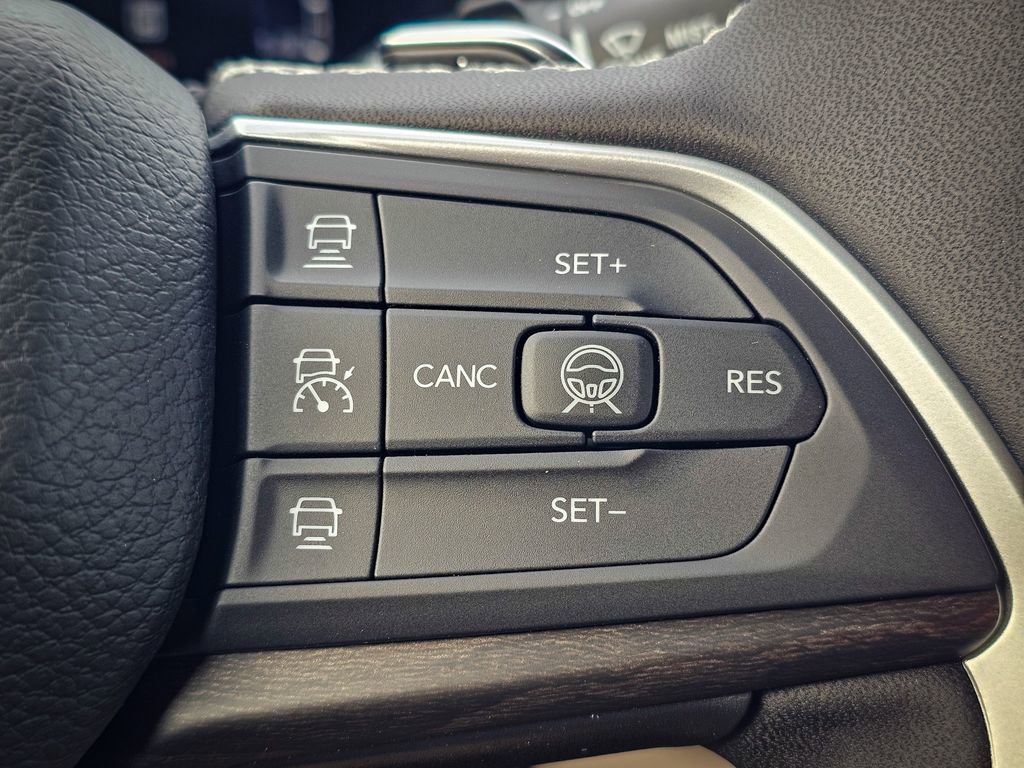 New 2026 Jeep Grand Cherokee Limited AWD/4WD image 20