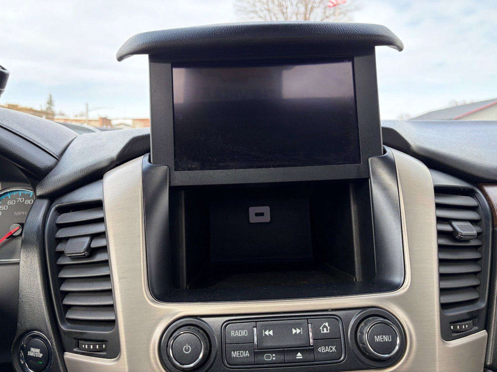 Used 2019 GMC Yukon XL Denali w/ Denali Ultimate Package image 16