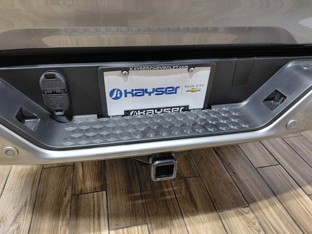 Used 2024 Chevrolet Colorado LT w/ LT Convenience Package III image 25