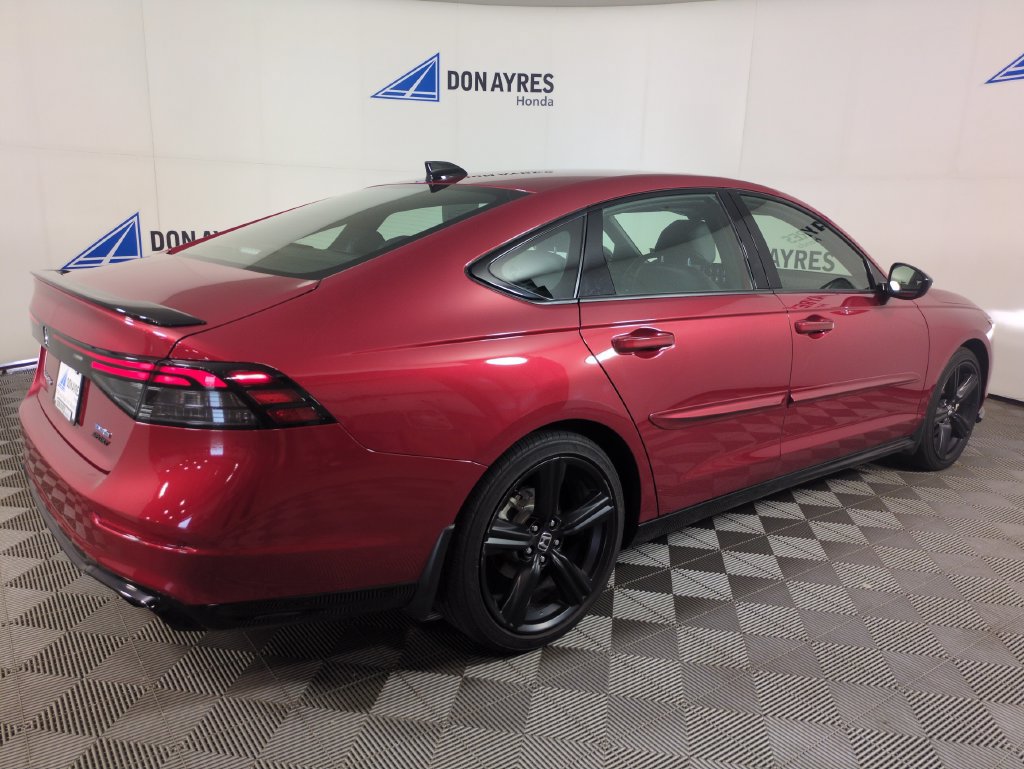 Certified 2024 Honda Accord Sport image 9