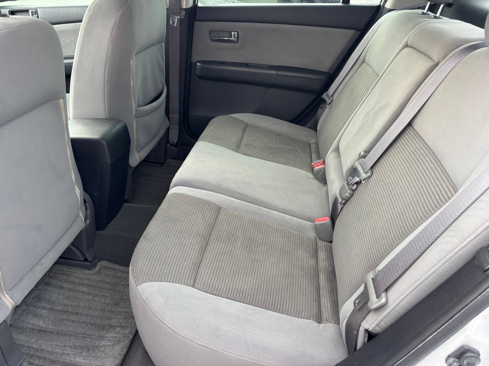 Used 2012 Nissan Sentra 2.0 SR FWD image 16