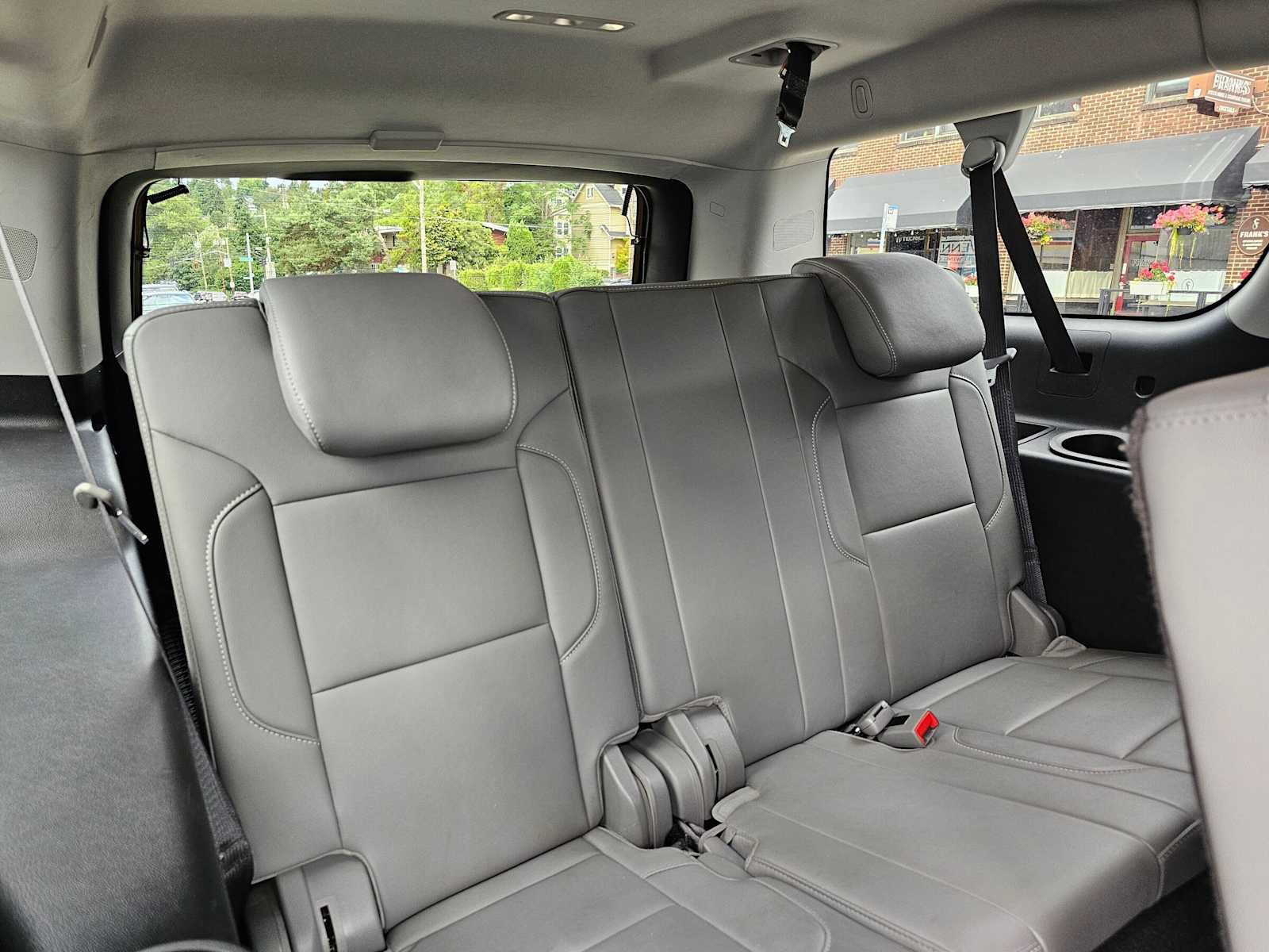 Used 2020 Chevrolet Suburban LT AWD/4WD image 25