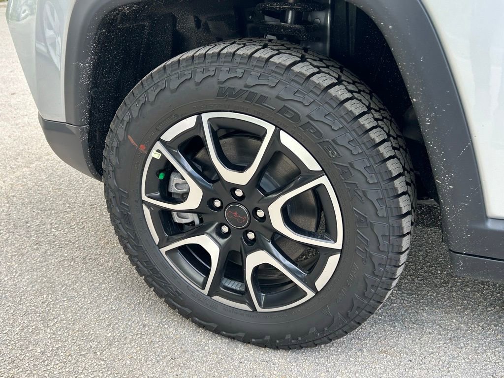 New 2026 Jeep Compass Trailhawk image 21
