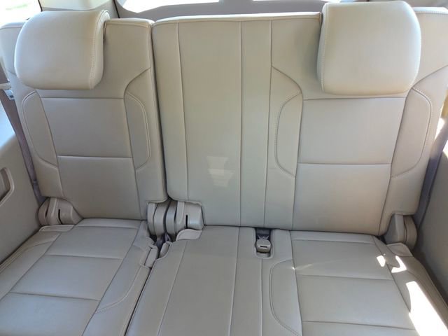 Used 2017 GMC Yukon XL SLT w/ Premium Edition image 8