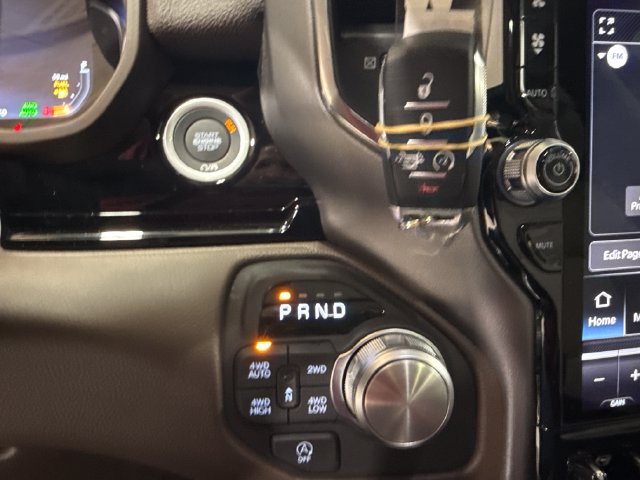 New 2026 RAM 1500 Laramie AWD/4WD image 31