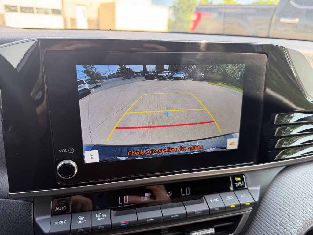 Certified 2025 Toyota Camry SE AWD/4WD image 22
