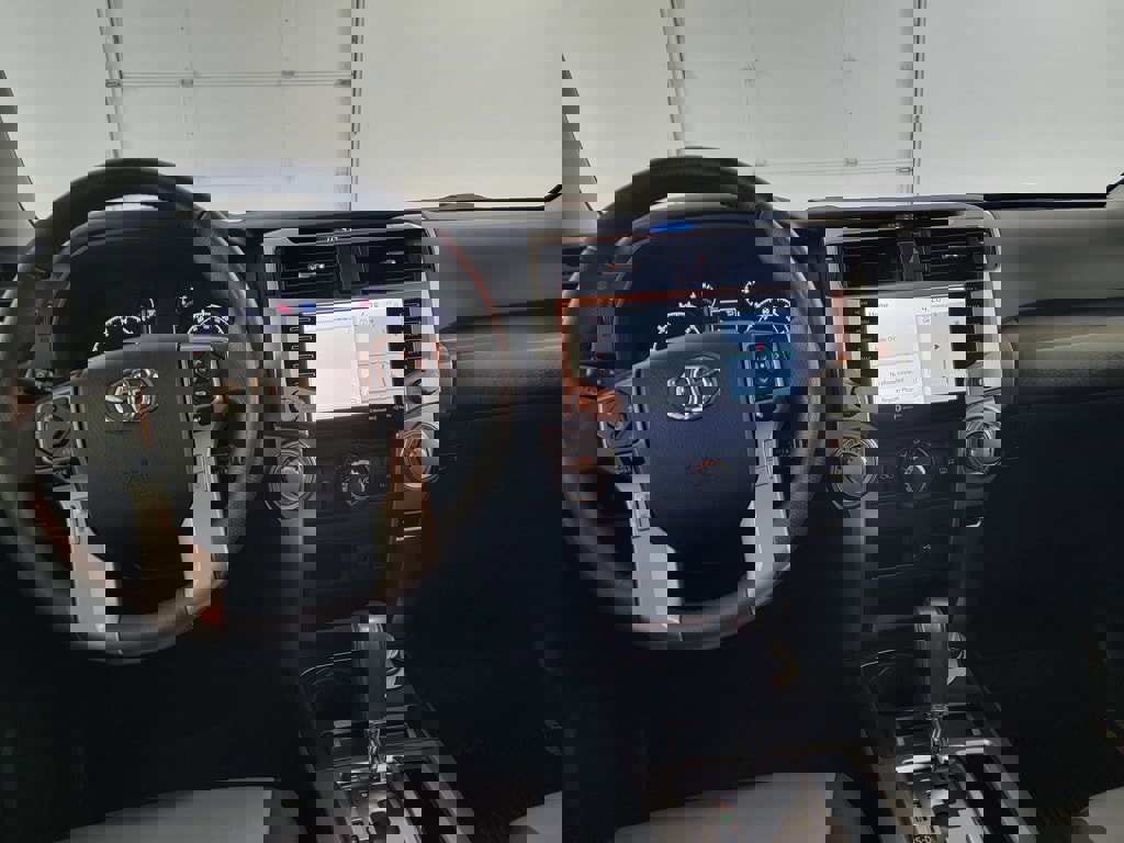 Certified 2020 Toyota 4Runner SR5 Premium image 13