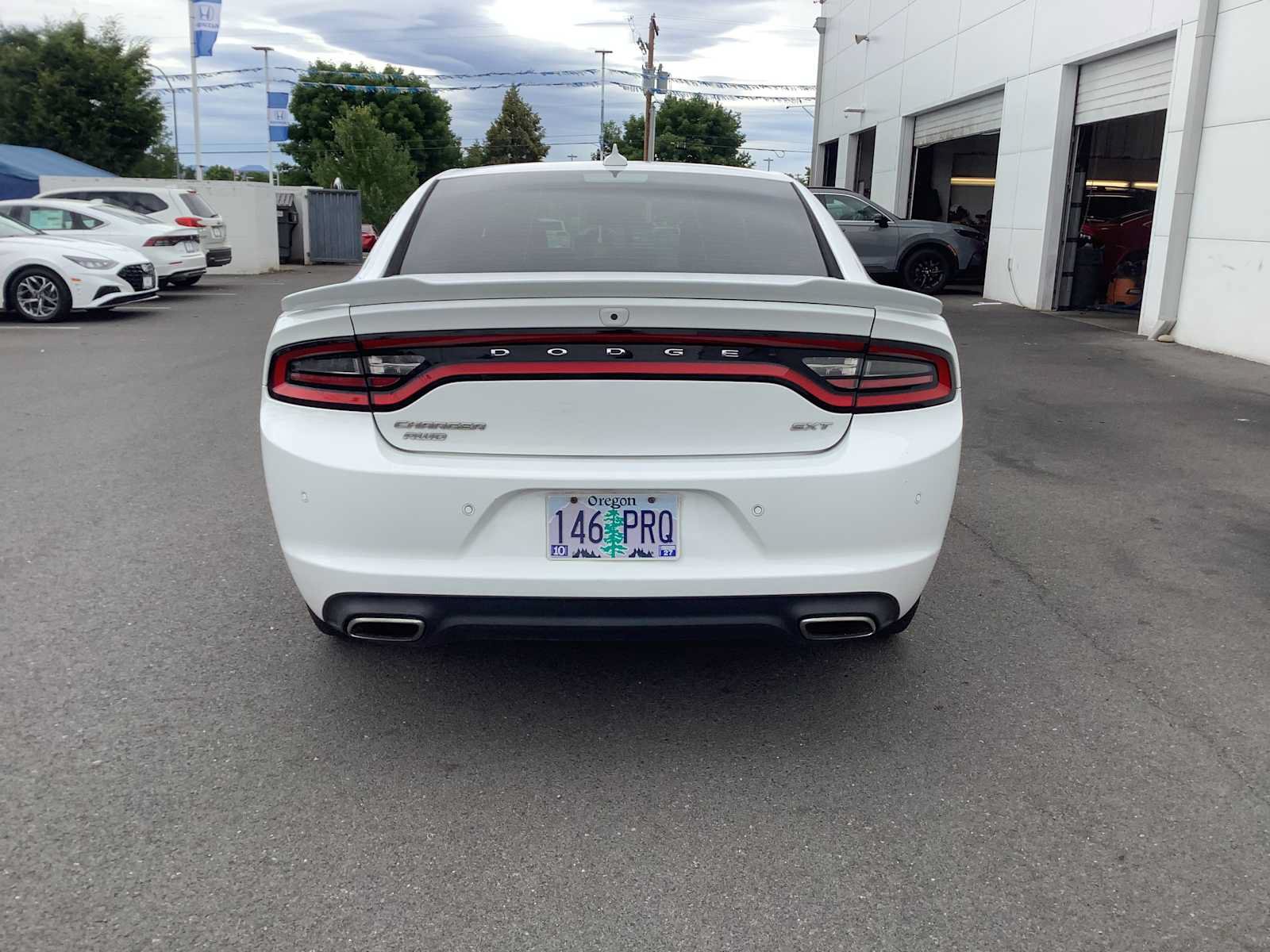 Used 2015 Dodge Charger SXT w/ AWD Plus Group image 4