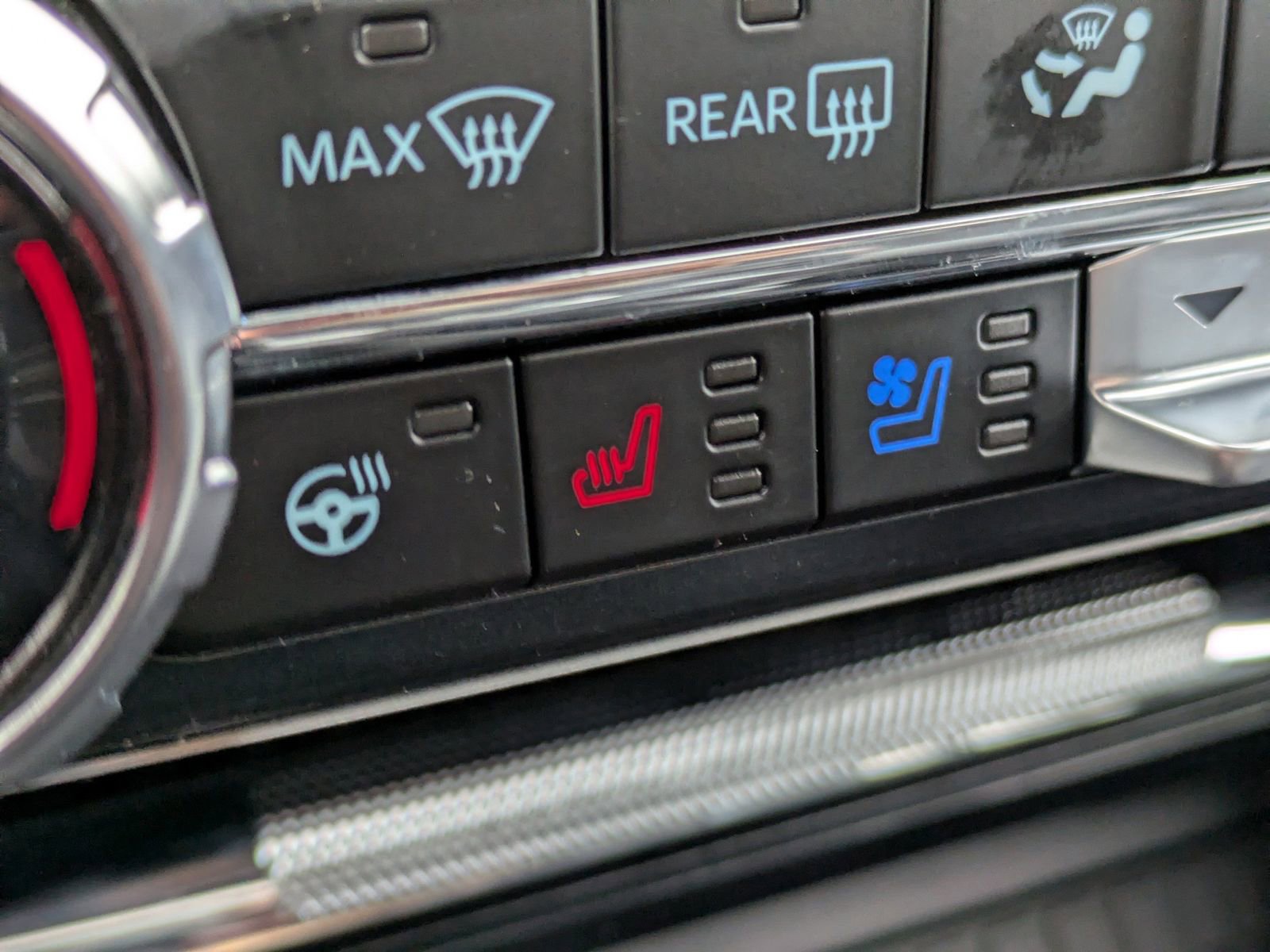 New 2025 Ford F150 Raptor AWD/4WD image 26