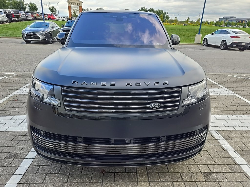 Certified 2023 Land Rover Range Rover SV AWD/4WD image 2