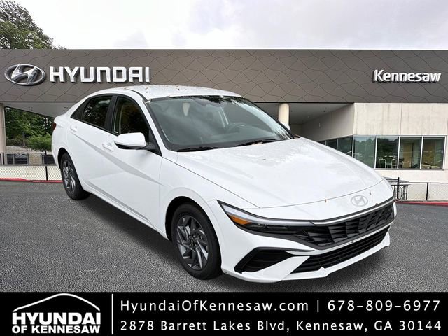 New 2026 Hyundai Elantra Blue