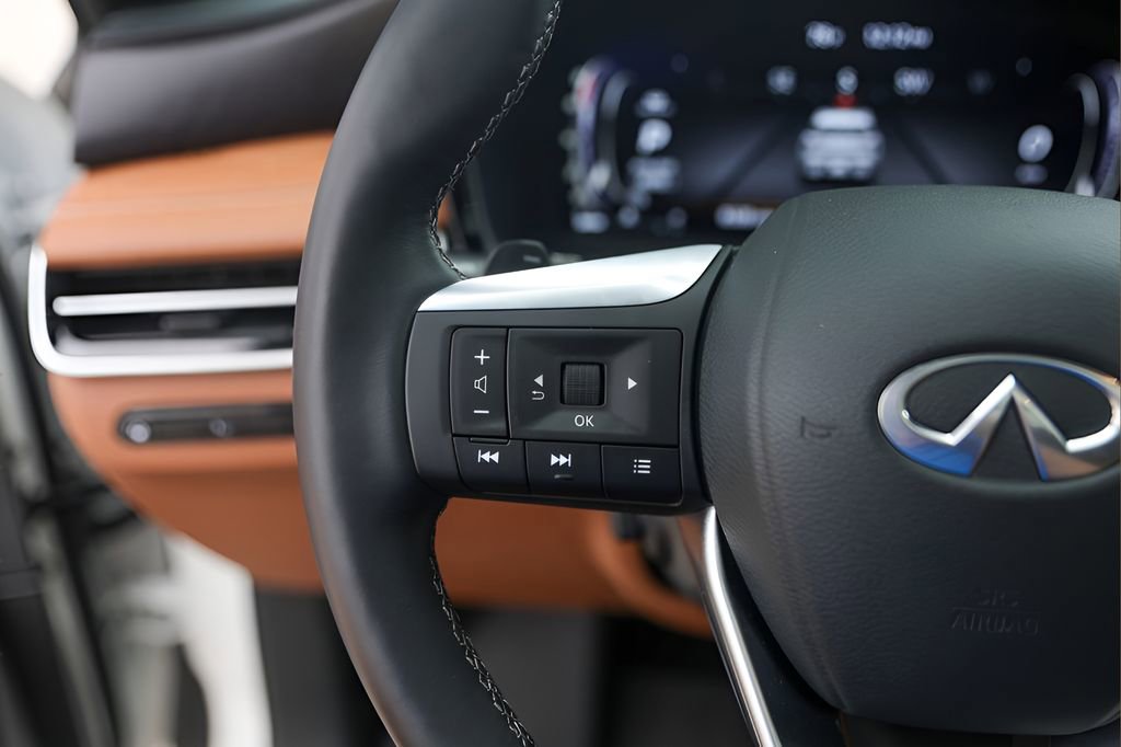 Used 2025 INFINITI QX60 Autograph w/ Lighting Package (N92) AWD/4WD image 14