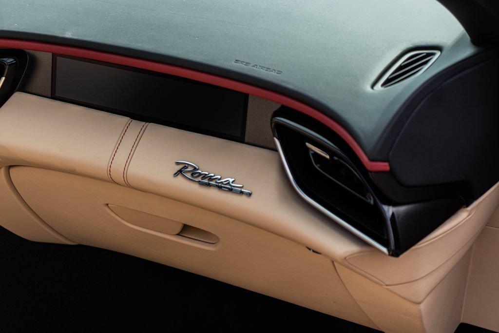Certified 2025 Ferrari Roma Spider RWD image 49