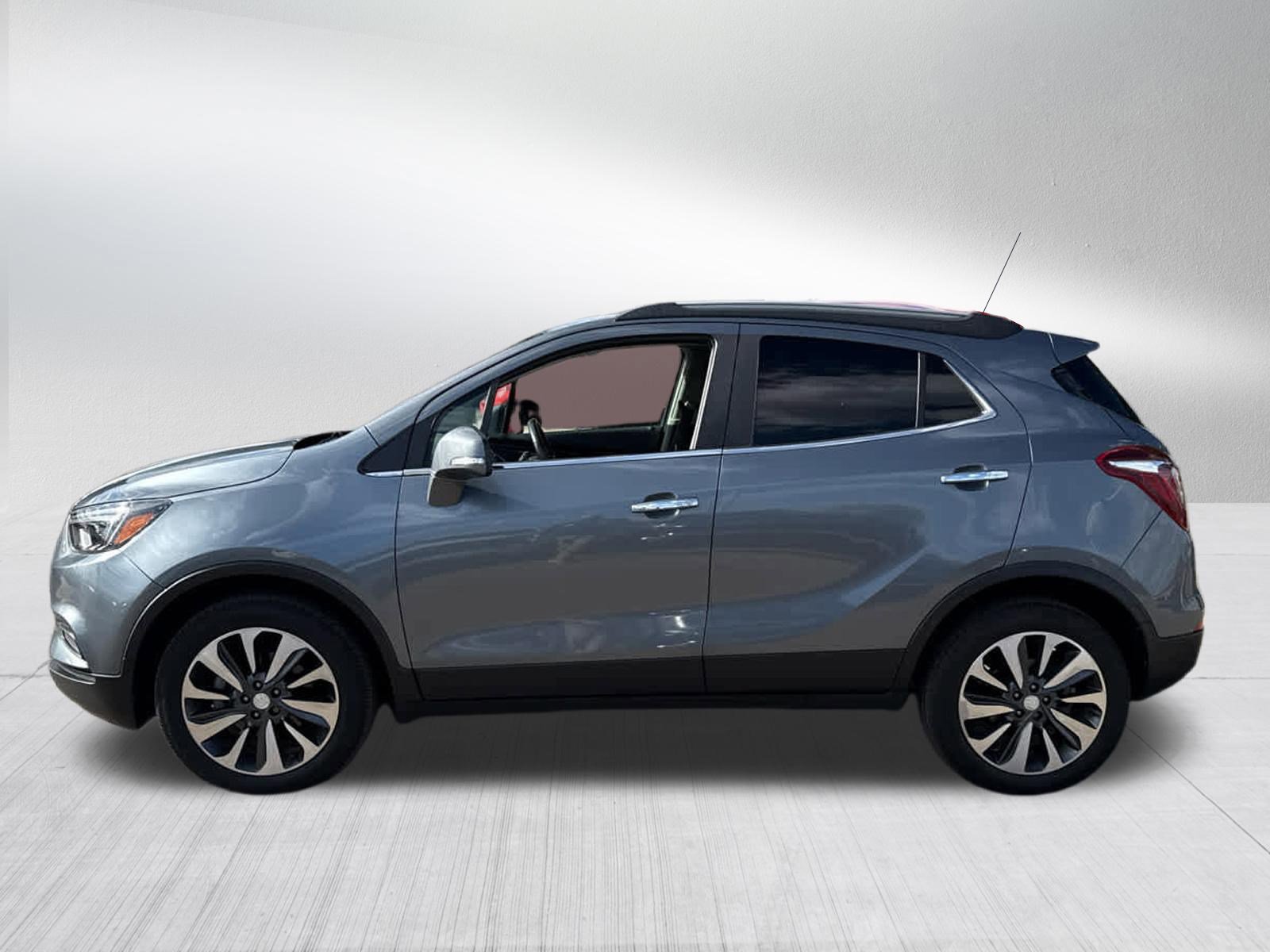 Used 2020 Buick Encore Essence AWD/4WD image 4