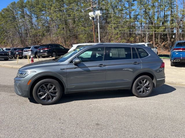 Used 2023 Volkswagen Tiguan SE image 34