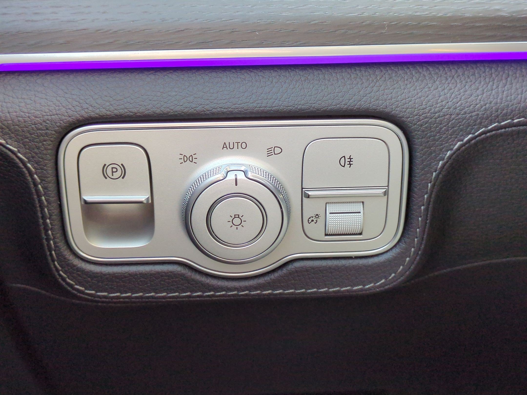 Certified 2024 Mercedes-Benz GLE 450 4MATIC image 17