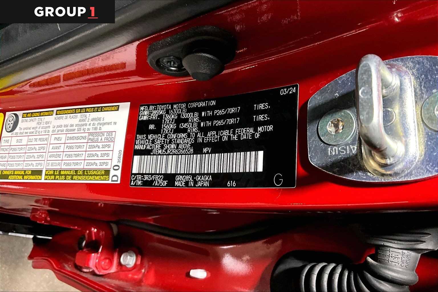 Certified 2024 Toyota 4Runner SR5 AWD/4WD image 37