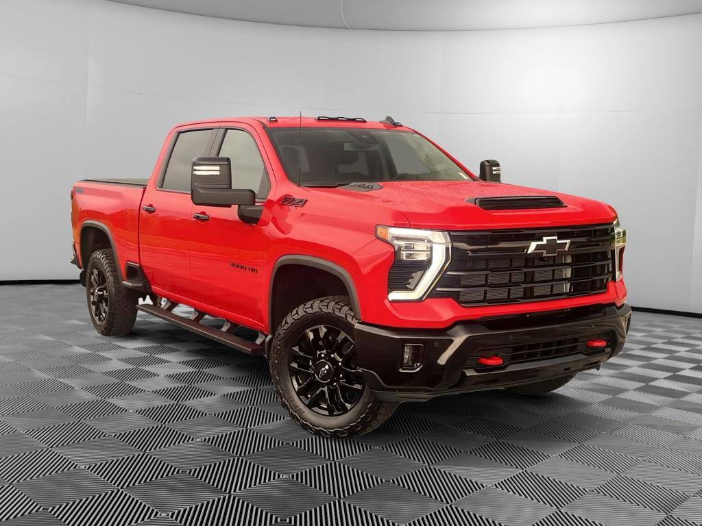 Used 2026 Chevrolet Silverado 3500 LT w/ Trail Boss Package AWD/4WD image 4