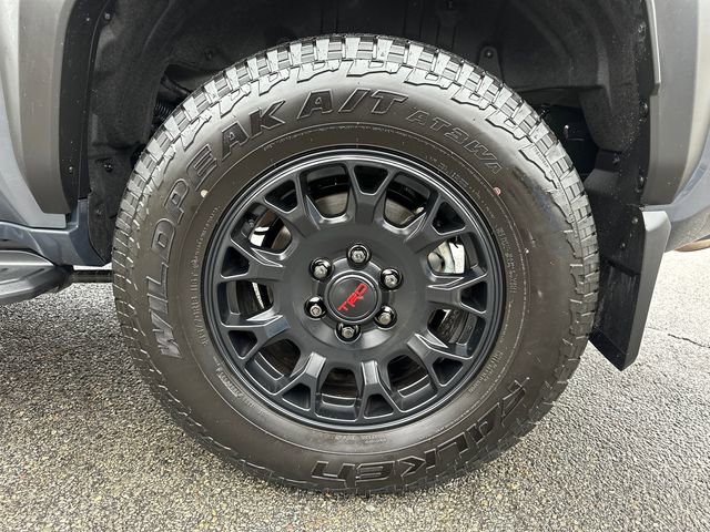 Certified 2025 Toyota 4Runner TRD Off-Road Premium w/ Tow Technology Package image 16