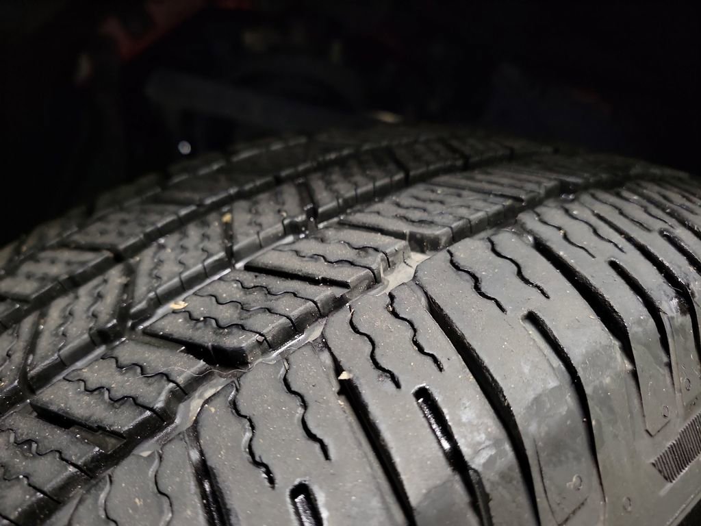 Used 2024 Toyota Tundra Platinum image 11