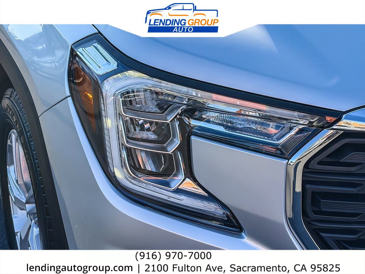 Used 2022 GMC Terrain SLE image 7