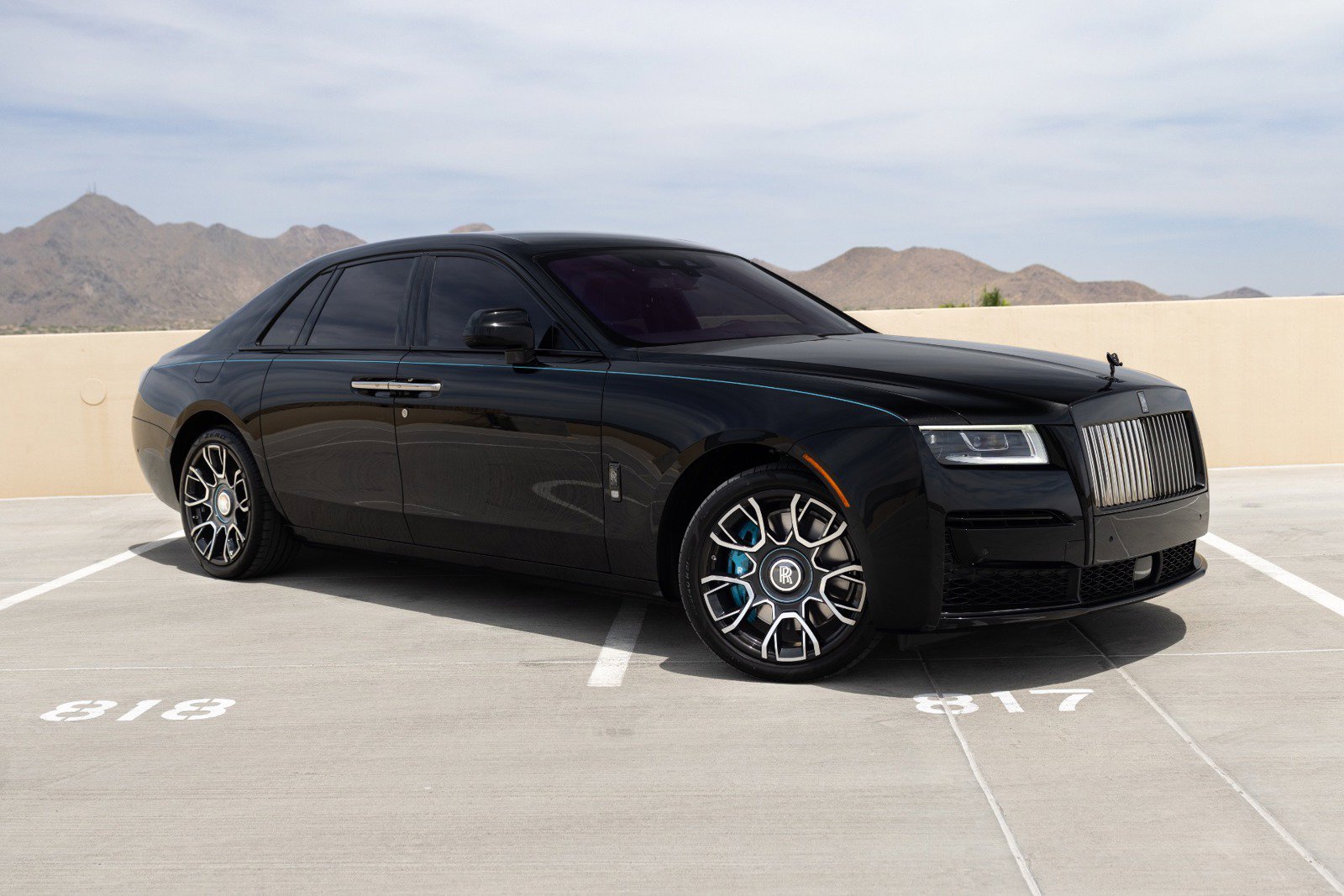 Used 2023 Rolls-Royce Ghost Black Badge w/ Black Badge Ghost Package AWD/4WD image 4