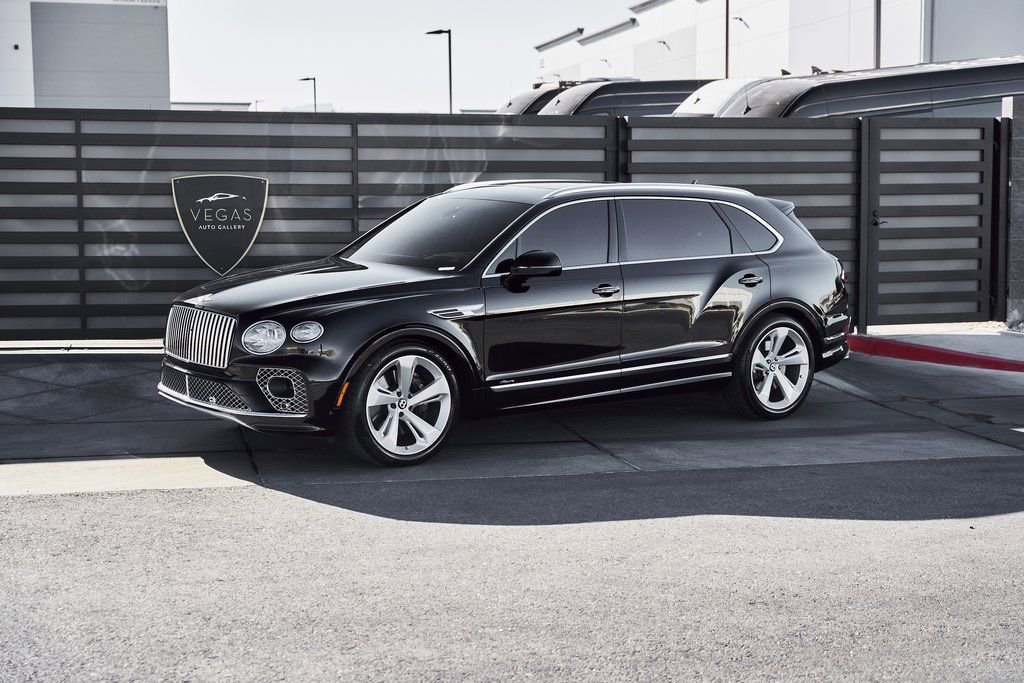 Used 2023 Bentley Bentayga Extended Wheelbase image 5