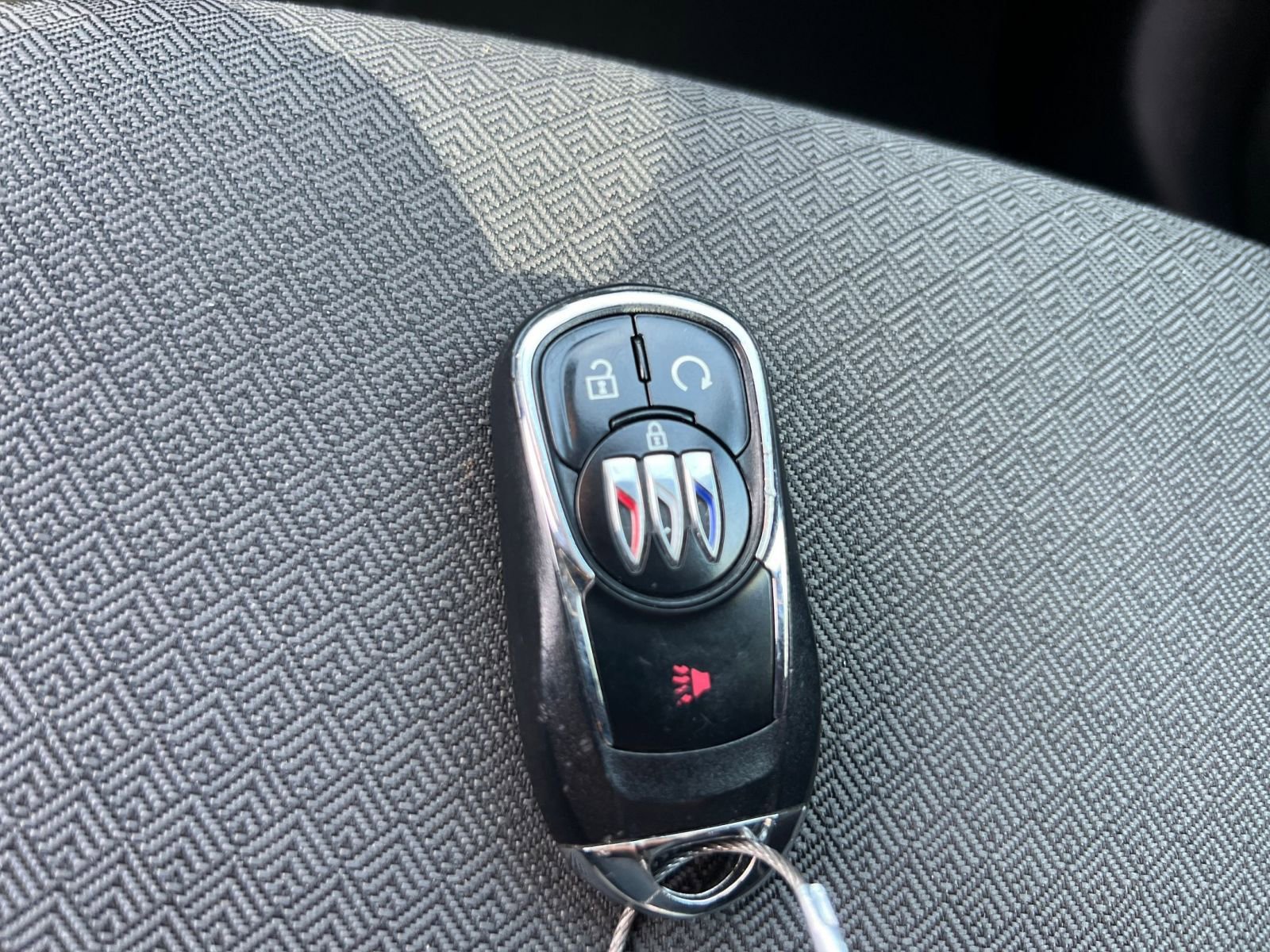 Used 2025 Buick Encore GX Preferred image 18