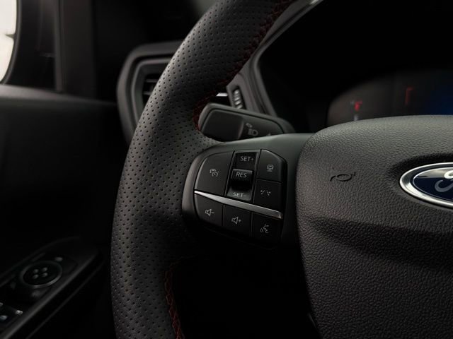 Used 2023 Ford Escape ST-Line w/ Tech Pack #1 image 8