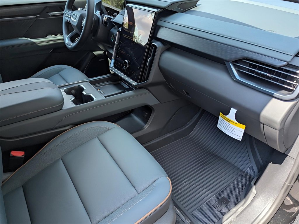 New 2026 GMC Acadia AT4 w/ Super Cruise Package image 17