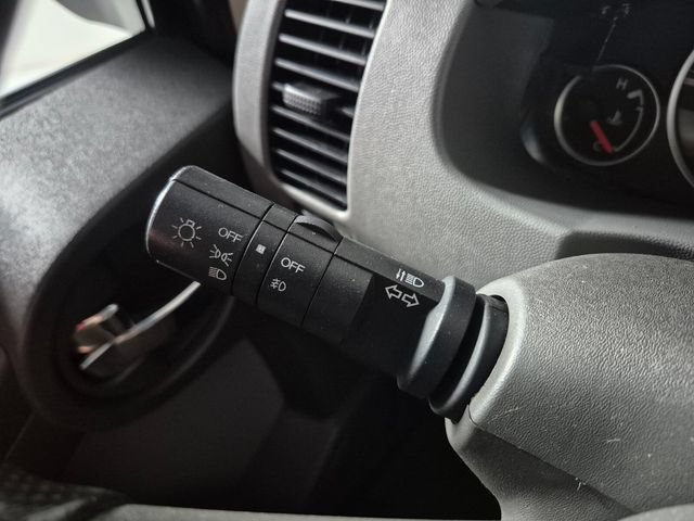 Used 2006 Nissan Xterra SE AWD/4WD image 21