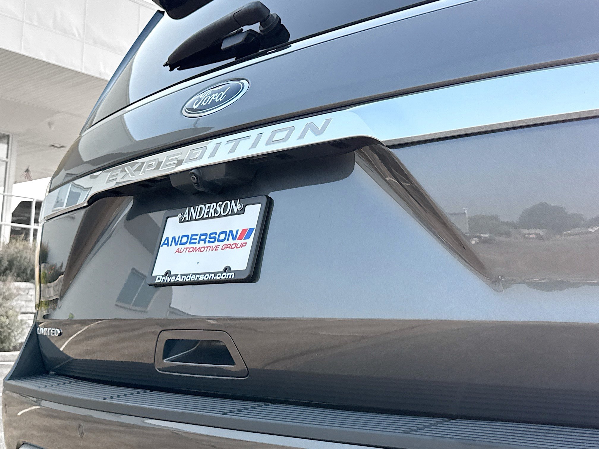 Used 2021 Ford Expedition Limited AWD/4WD image 15