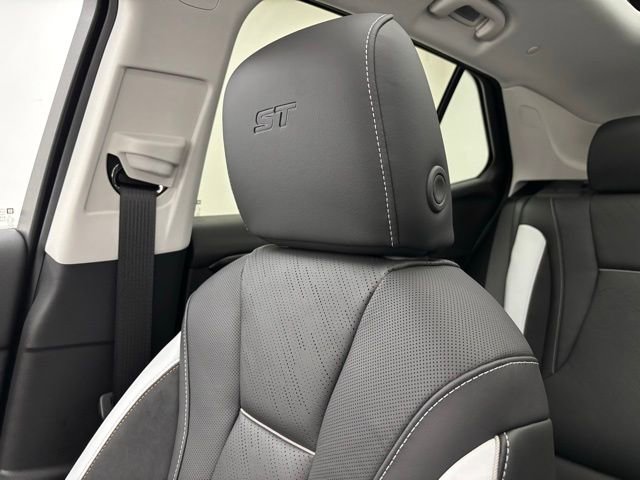 New 2026 Buick Envision Sport Touring image 44