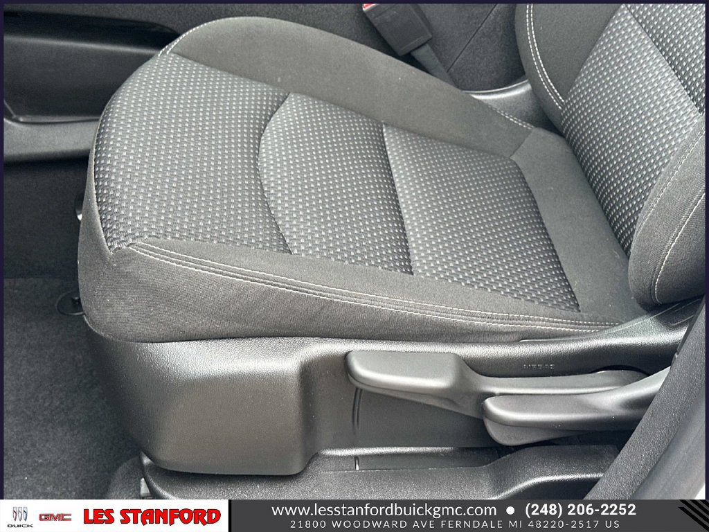 Certified 2023 GMC Terrain SLE FWD image 18