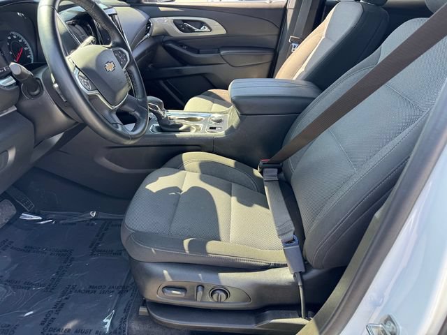 Certified 2023 Chevrolet Traverse LT FWD image 17