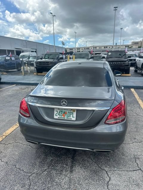 Used 2018 Mercedes-Benz C 300 Sedan image 17