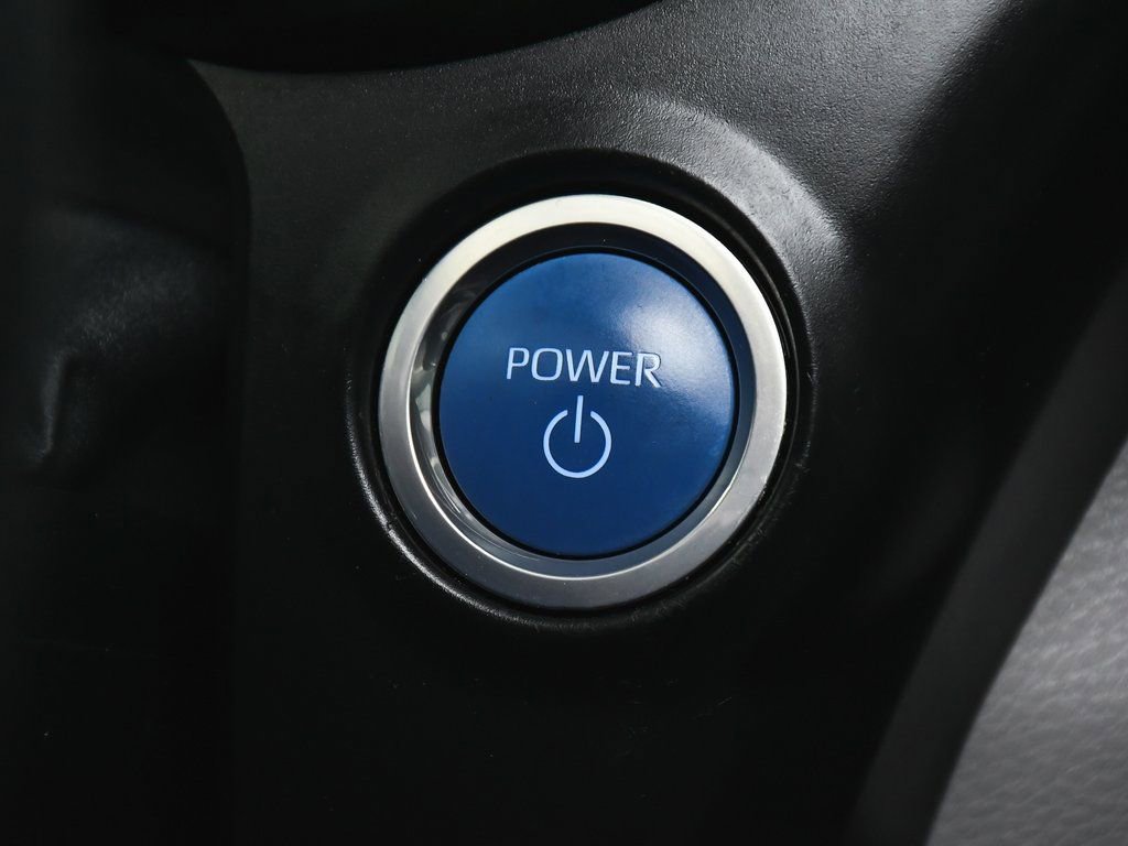 Used 2023 Toyota Sienna Limited image 29