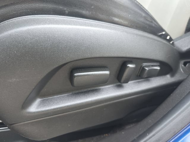 Used 2010 Chevrolet Equinox LTZ FWD image 12